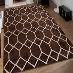 Brown rugs, DKFON